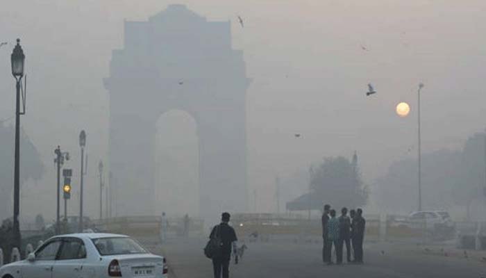 नए साल में सर्दी का सितम: ठिठुरते हुए होगा जश्न, दिल्ली में इतना गिरा पारा