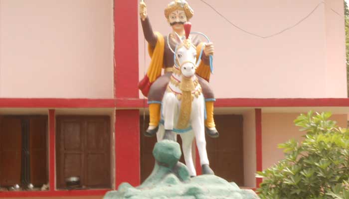 raja Devi Bakhsh Singh