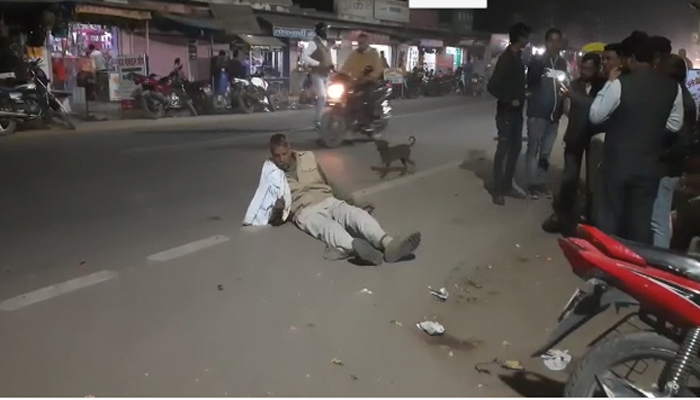 हमीरपर: सिपाही का नशे में ड्रामा, सोशल मीडिया पर वीडियो वायरल