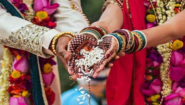 UP में हिंदू लड़के ने मुस्लिम लड़की से की शादी, दोनों में ऐसे हुआ प्यार