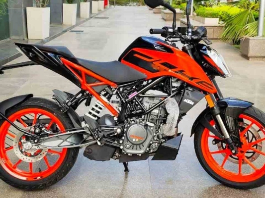 भारत में लाॅन्च हुई 2021 KTM 125 Duke, शानदार फीचर्स से है लैस, जानिए कीमत