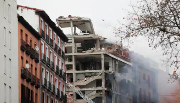 Spain Blast In central madrid Building Collapses From explosion Many Died Rescue underway