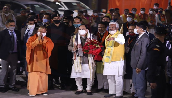 नड्डा का लखनऊ दौरा: आते ही पहुंचे BJP कार्यालय, सीएम योगी ने किया स्वागत