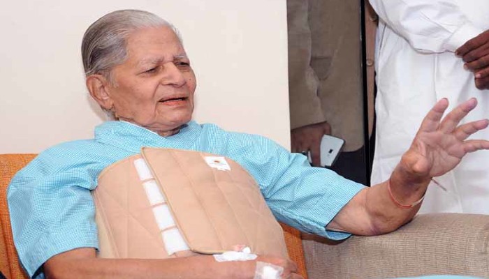 congress-senior-leader-and-ex-gujarat-cm-madhav-singh-solanki-died