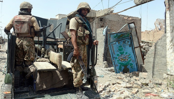 मरे पाकिस्तान सैनिक: हुआ ऐसा भयानक हमला, हर तरफ नजर आ रही लाशें