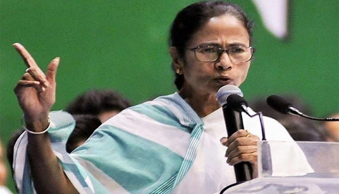बीजेपी और टीएमसी के बीच बढ़ी जुबानी जंग, ममता ने कहा  BJP बन गई कबाड़ पार्टी
