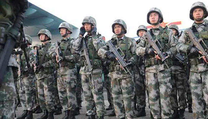 china troops