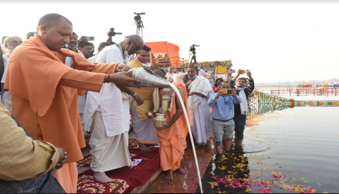 राम के साथ कृष्ण की नगरी मथुरा भी जल्द बदली हुई दिखेगी: CM योगी