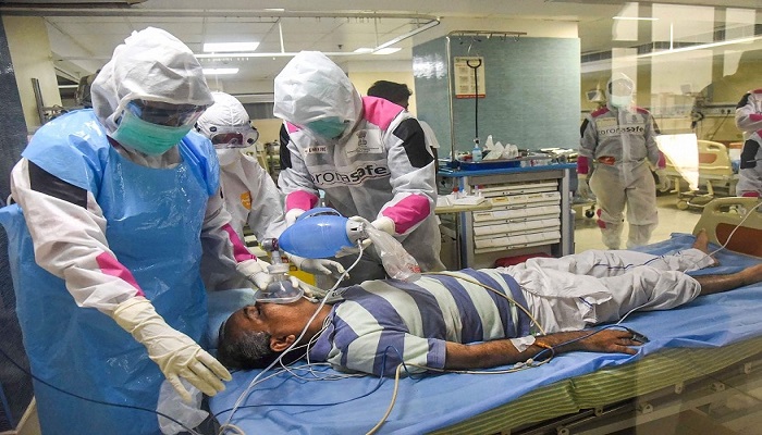 कोरोना से देश में 162 डॉक्टर और 107 नर्स की मौत, सरकार ने दी जानकारी