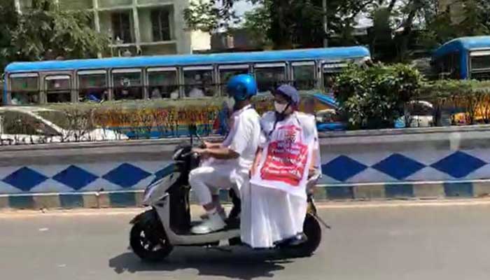 mamta banerjee e-bike rally