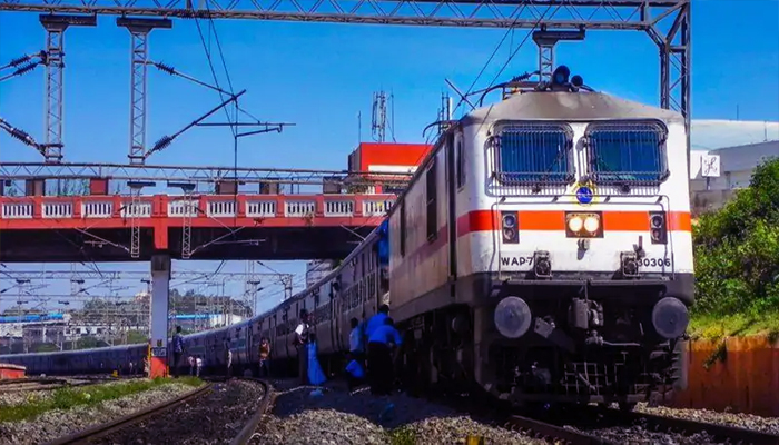 भारतीय रेलवे- परिवर्तन के सही मार्ग पर