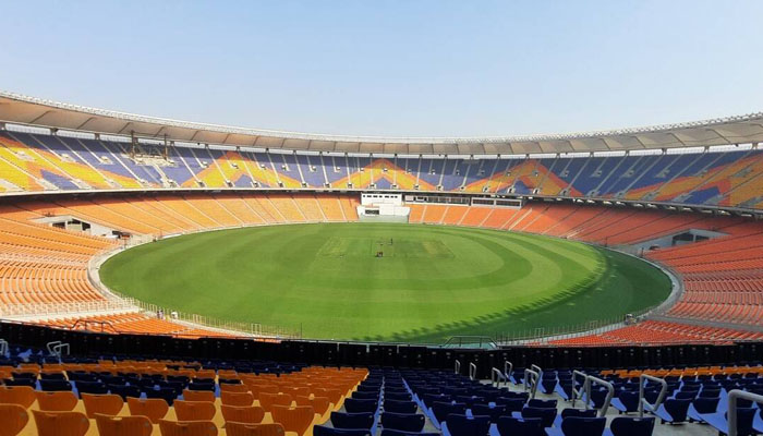 भारत-इंग्लैंड T20 सीरीज पर कोरोना की मार, खाली स्टेडियम में खेले जाएंगे मैच