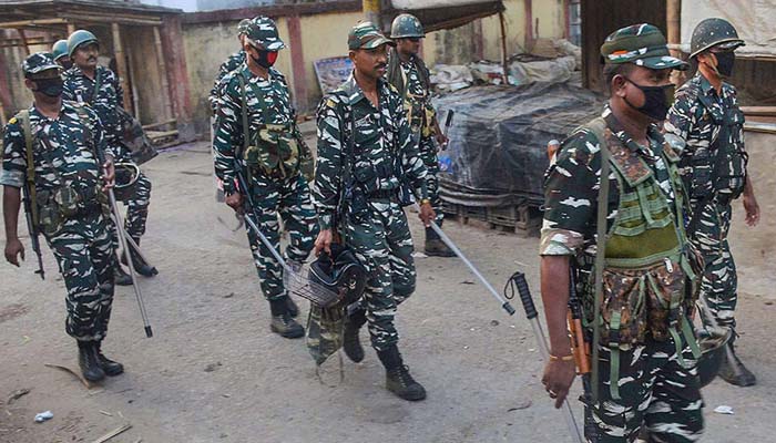 बंगाल में आयोग की पूरी तैयारी, चप्पे-चप्पे पर होगी सुरक्षाबलों की तैनाती