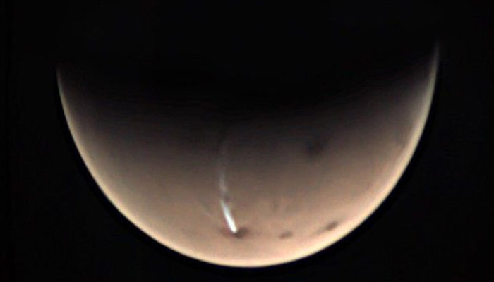 मंगल पर सफेद बादल: दिखा इतना लंबा, ISRO के मंगलयान ने उठाया रहस्य से पर्दा